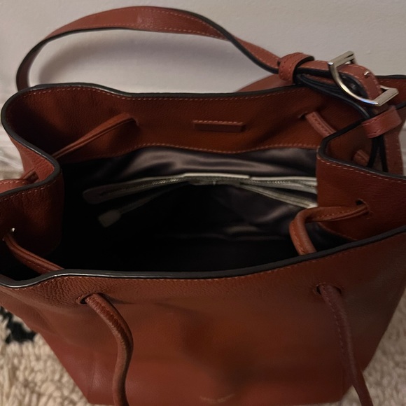 Henri Bendel bucket bag - Picture 2 of 7